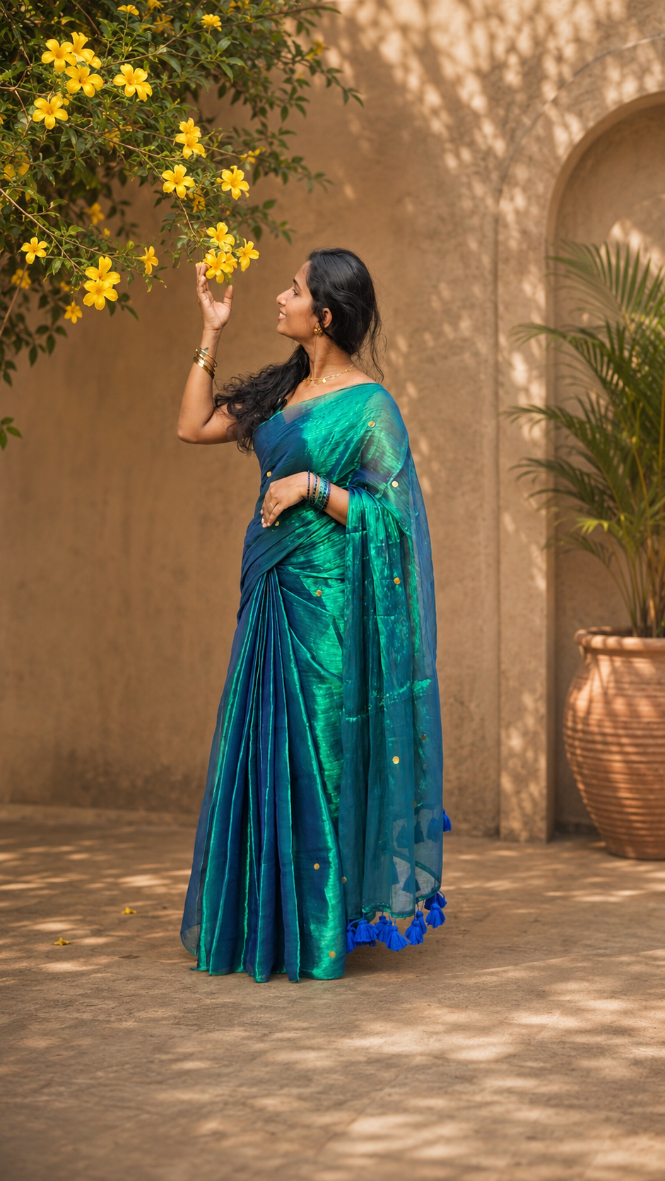 Mayoori Bengal tissue saree, view 4 | Lolak Boutique