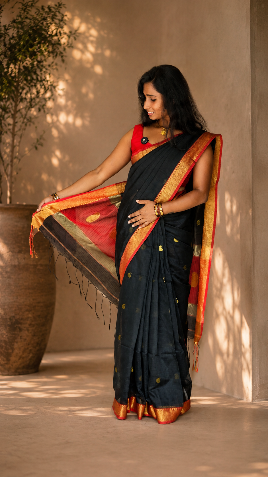 Mahima Maheswari cotton saree, view 3 | Lolak Boutique